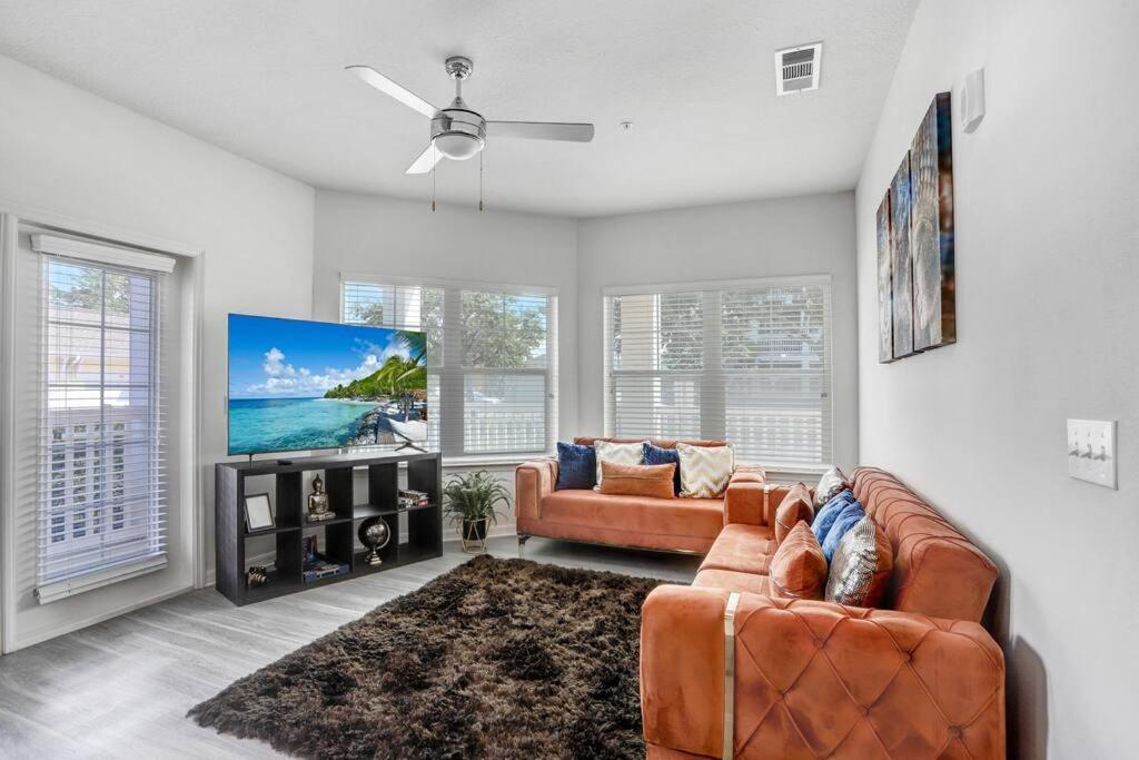 2-Bedroom Eccentric Oasis Тампа Екстериор снимка